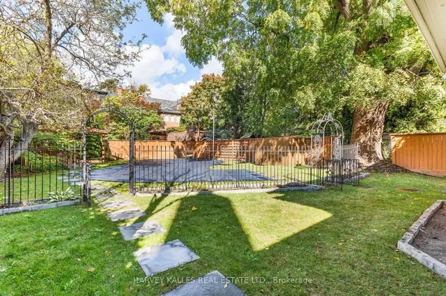 Additional image 40 of 8 Binscarth Rd