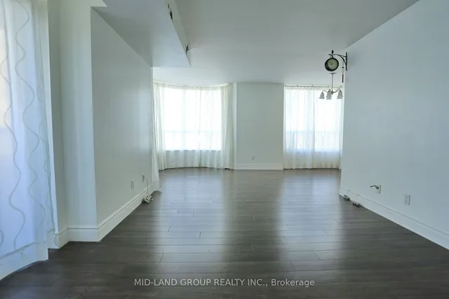 Additional image 6 of 5 Northtown Way Unit 1305