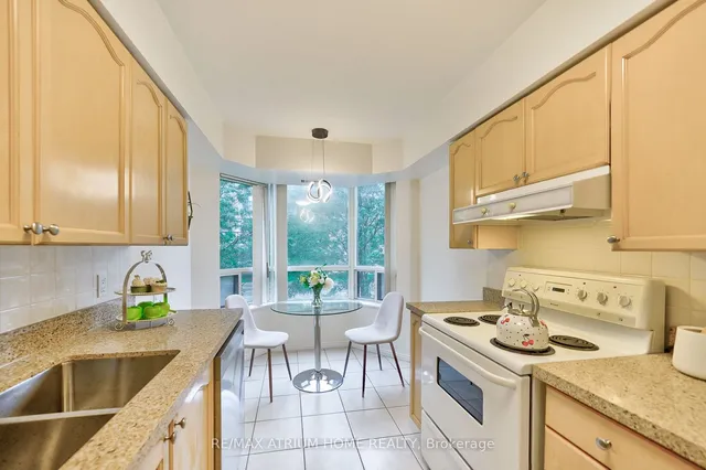 Additional image 19 of 35 Finch Ave Unit 202