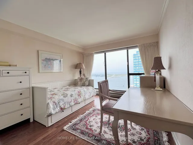 Additional image 21 of 65 Harbour Sq Unit 3001
