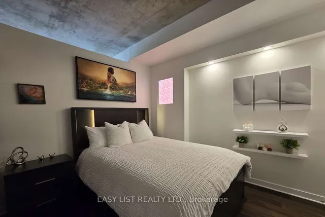 Additional image 19 of 36 Charlotte St Unit 501