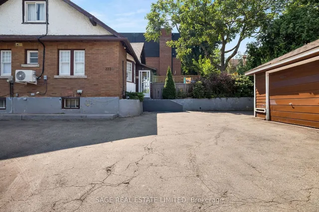 Additional image 26 of 2229 Lawrence Ave