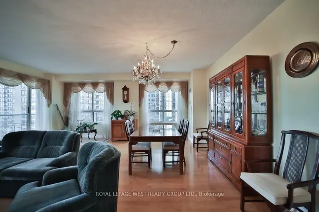 Additional image 7 of 2 Aberfoyle Cres Unit 509