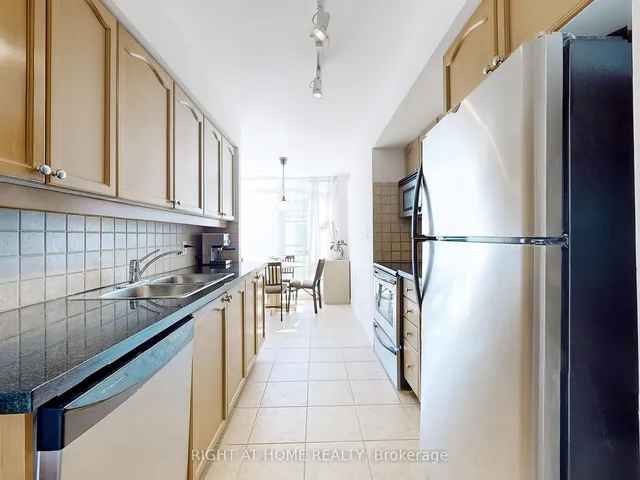 Additional image 14 of 3840 Bathurst St Unit 612