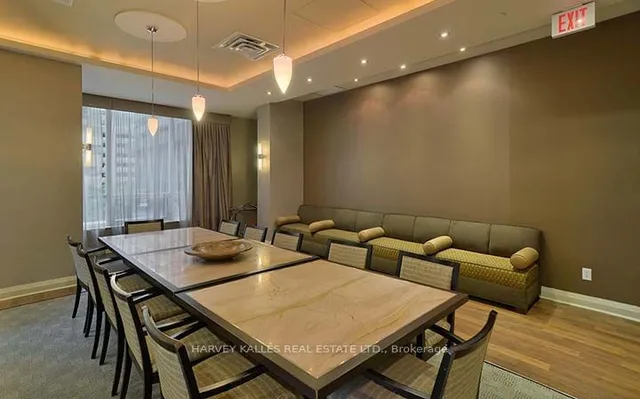 Additional image 17 of 761 Bay St Unit 3413