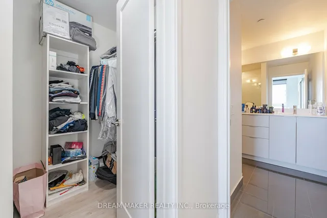 Additional image 18 of 576 Front St Unit 1801E