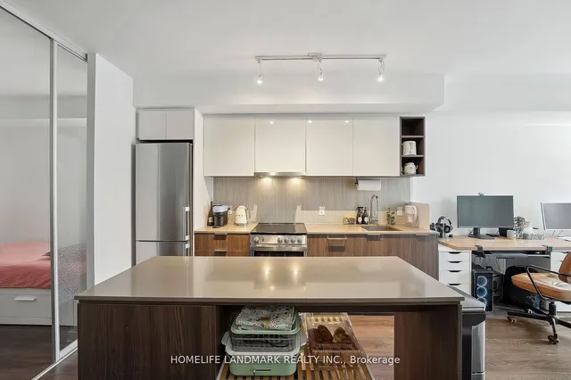 Additional image 12 of 31 Tippett Rd Unit 359