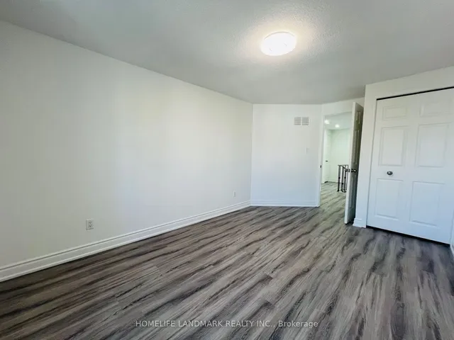 Additional image 26 of 93 Sandyhook Sq