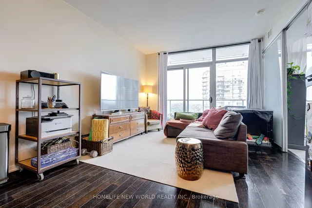 Additional image 7 of 103 The Queensway Ave Unit 2014