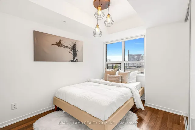 Additional image 5 of 20 Joe Shuster Way Unit 801