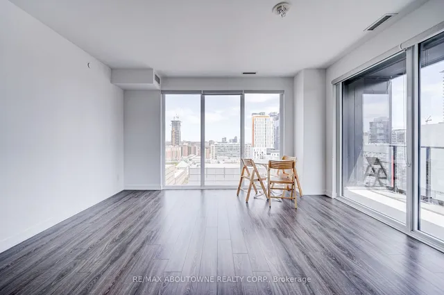 Additional image 18 of 20 Edward St Unit 1503