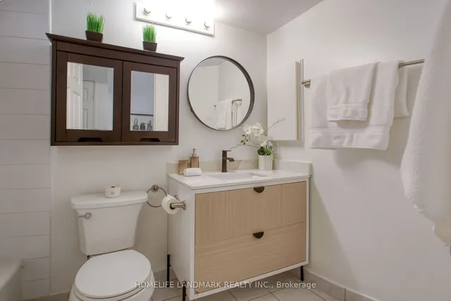 Additional image 6 of 24 Wellesley St Unit 306