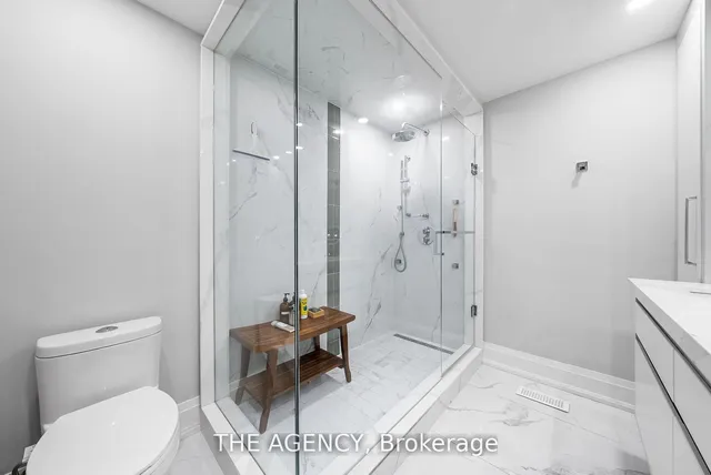 Additional image 21 of 3062 Bayview Ave