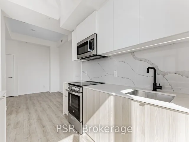Additional image 11 of 500 Dupont St Unit 716