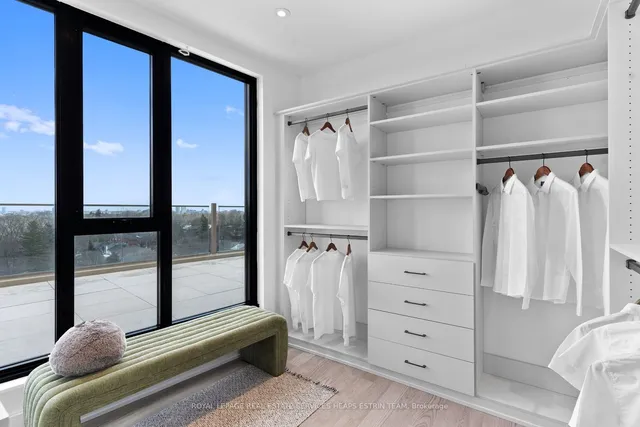 Additional image 23 of 1 Strathgowan Ave Unit PH02