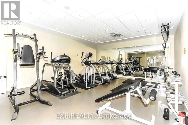 Additional image 31 of 5229 Dundas St Unit 701