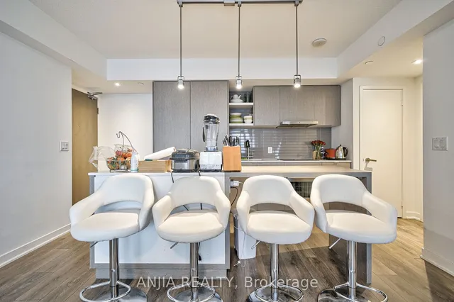 Additional image 11 of 100 Harbour St Unit 4106