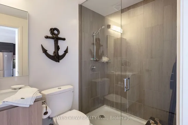 Additional image 18 of 36 Park Lawn Rd Unit 4102