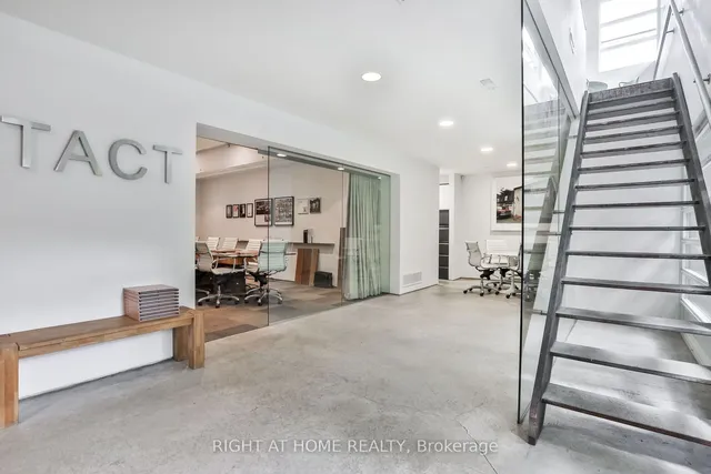 Additional image 12 of 660R College St