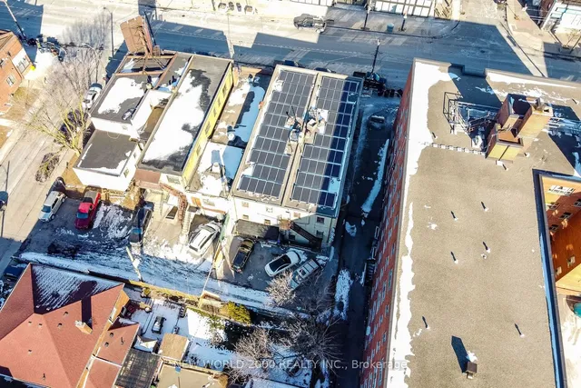 Additional image 21 of 2011 Eglinton Ave