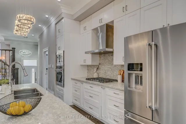 Additional image 9 of 84A Aylesworth Ave