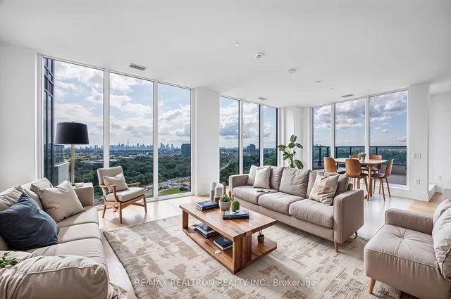 Additional image 13 of 30 Inn On The Park Dr Unit 1510