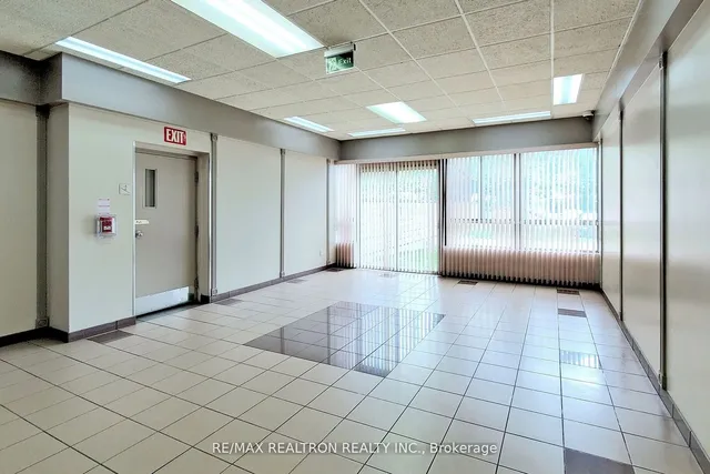 Additional image 6 of 3380 Eglinton Ave Unit 1411