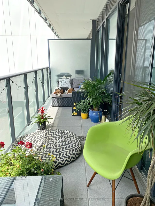 Additional image 7 of 185 Roehampton Ave Unit 201