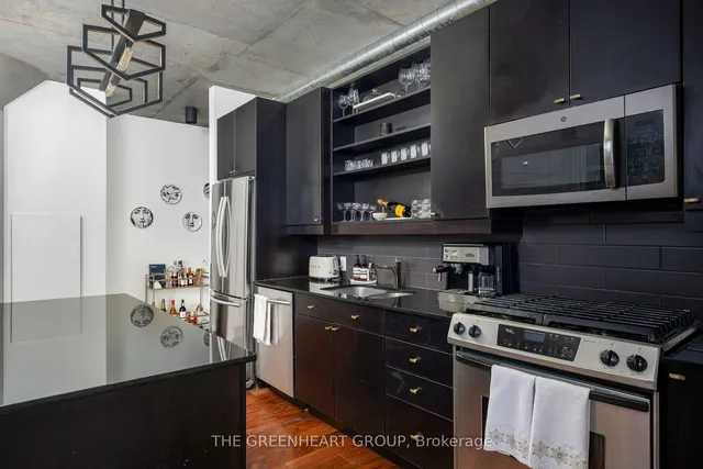 Additional image 18 of 42 Camden St Unit 201