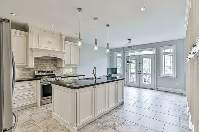 Additional image 11 of 28 Abitibi Ave