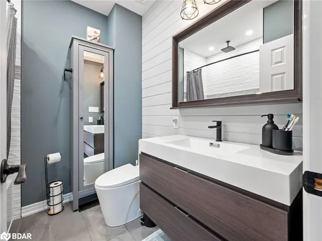 Additional image 20 of 102 Twenty Third Street