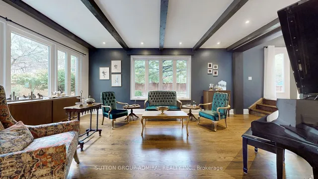 Additional image 7 of 8 Mead Crt