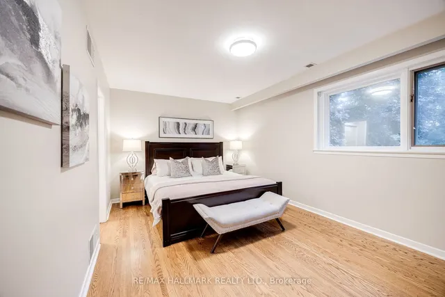 Additional image 20 of 59 Sandringham Dr