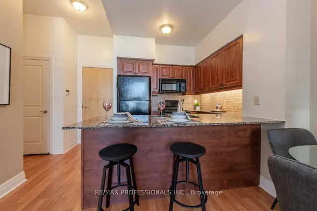 Additional image 13 of 58 Marine Parade Dr Unit 432
