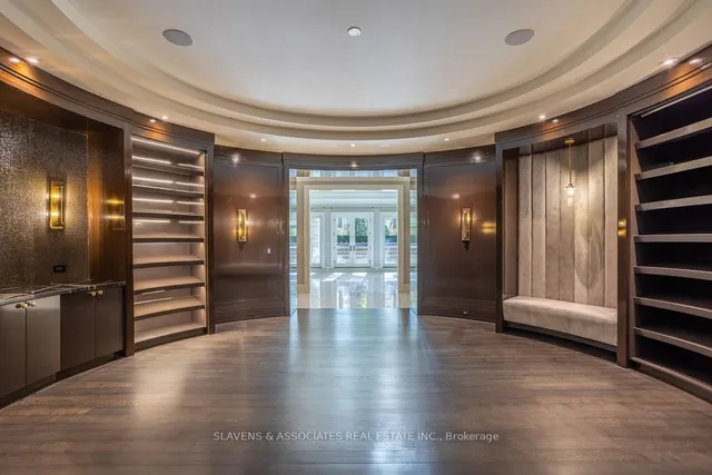 Additional image 35 of 15 Tudor Gate