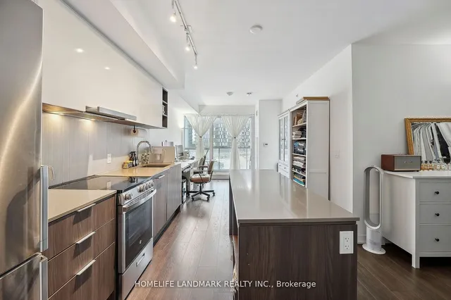 Additional image 8 of 31 Tippett Rd Unit 359