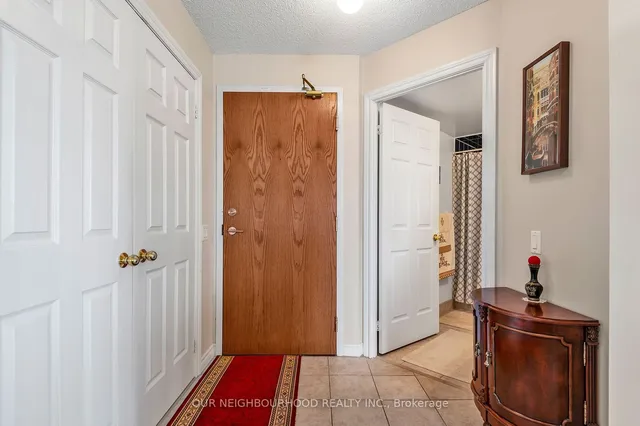 Additional image 3 of 1720 Eglinton Ave Unit 813