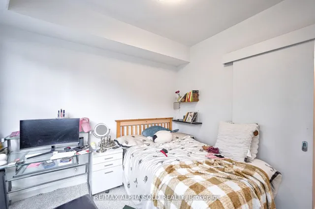 Additional image 18 of 12 York St Unit 707