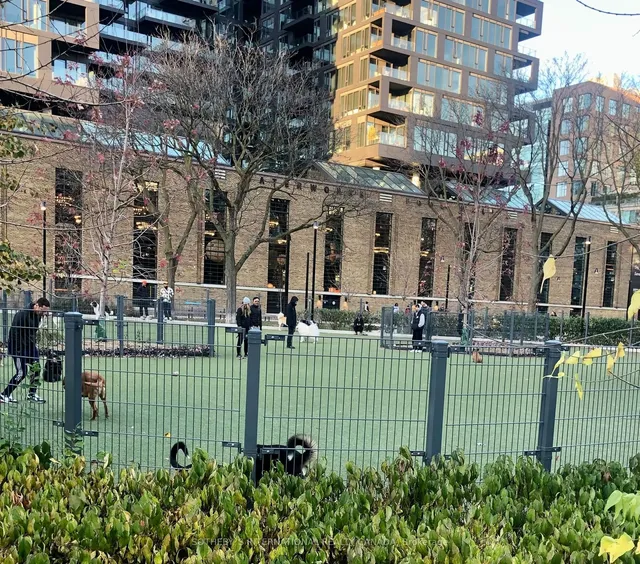 Additional image 25 of 461 Adelaide St Unit 338