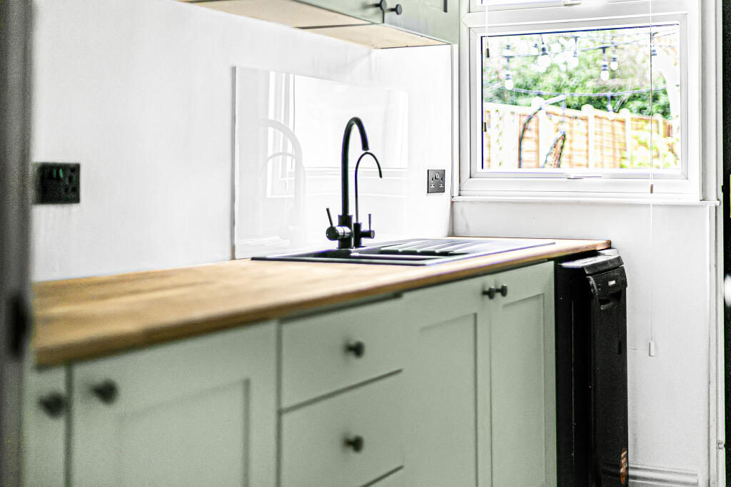 Additional image 9 of Watling View, St. Albans, Hertfordshire, AL1