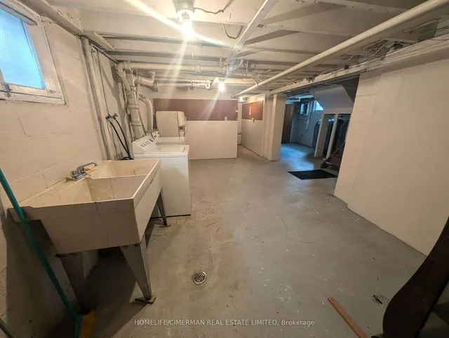 Additional image 15 of 76 Burndale Ave