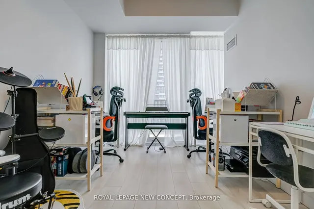 Additional image 21 of 8 Eglinton Ave Unit 3412