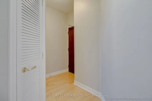Additional image 9 of 100 Hayden St Unit 1102
