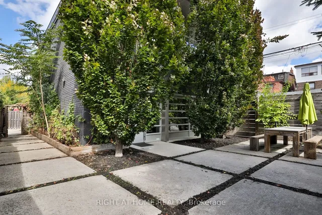 Additional image 2 of 660R College St