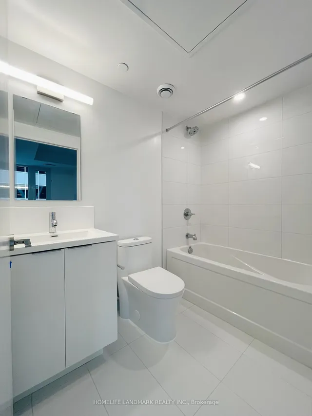 Additional image 7 of 230 Simcoe St Unit 1629