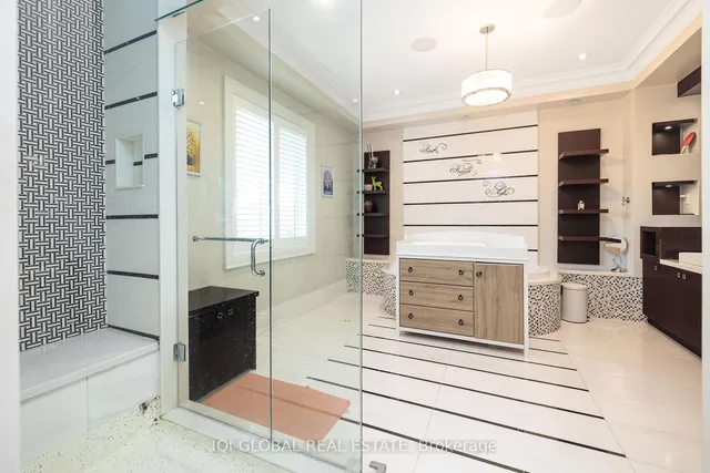 Additional image 25 of 26 Citation Dr