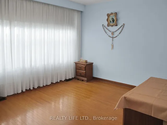 Additional image 14 of 61 Cameron Ave