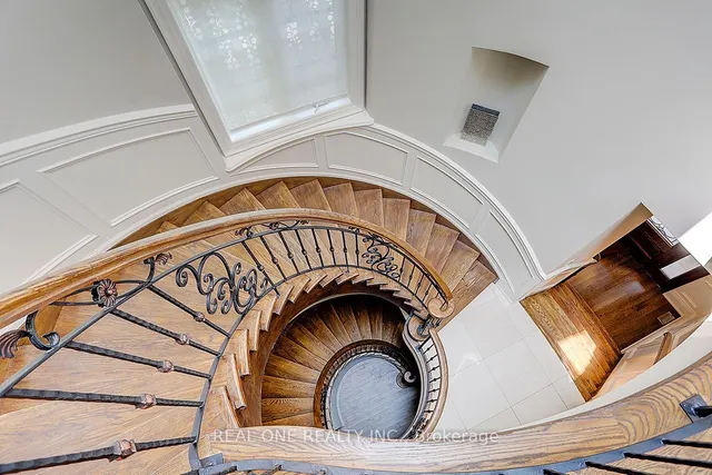 Additional image 19 of 297 Churchill Ave