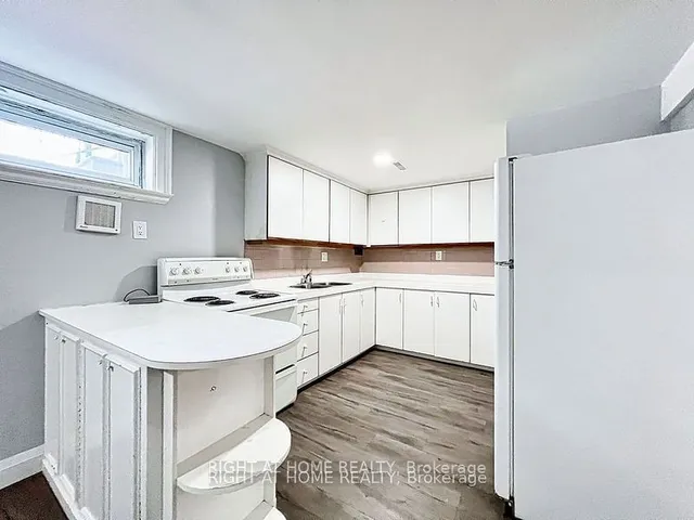 Additional image 30 of 90 Merkley Sq