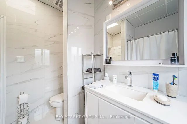 Additional image 29 of 240 Pellatt Ave